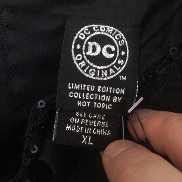 Limited Edition Batman DC Comics Hot Topic Formal New Year Eve Cocktail Dress - Picture 11 of 12